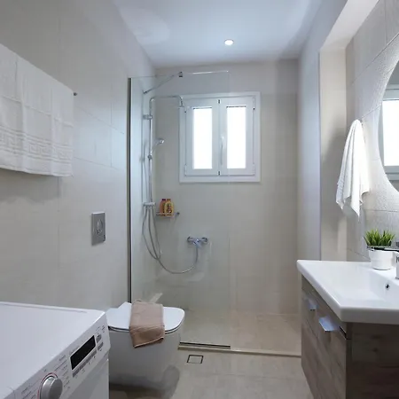 Apartment Arokaria Ii