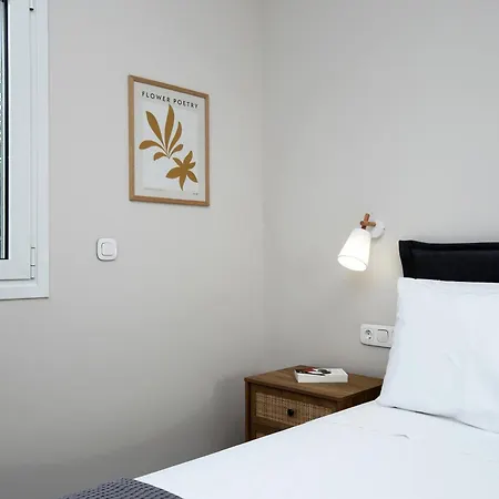 Arokaria Ii * Lefkada City
